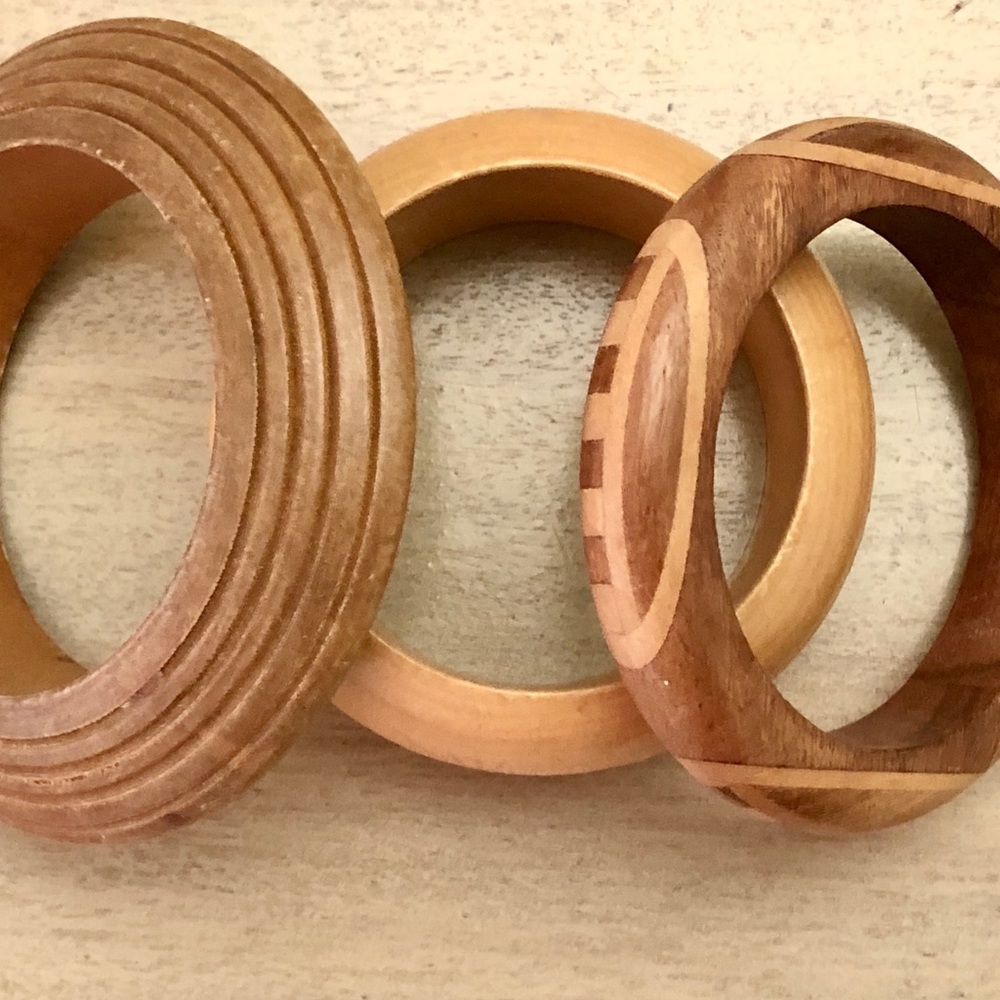 3 Gorgeous Boho Style lightweight Wood B